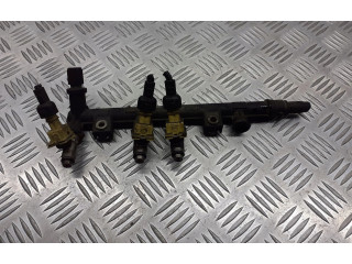 Vstřikovací lišta 3219018301 Fiat Punto (188)