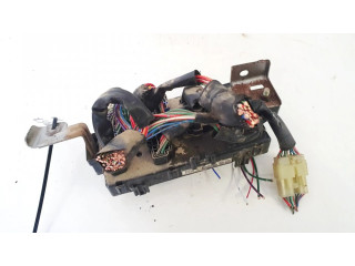 Блок предохранителей     Daihatsu Terios    