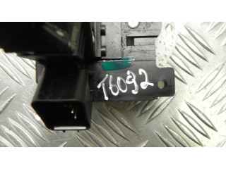 Zámek zadních dveří 2S4AA26413CB, T6092 Ford Mondeo Mk III 2004