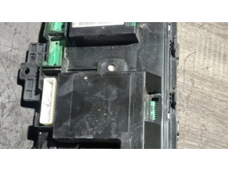 Přístrojová deska Nissan NV200 2011 JX56A