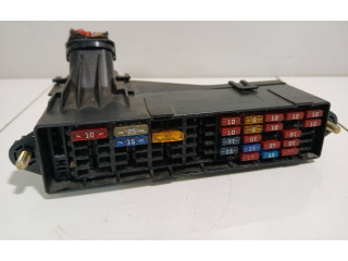 Блок предохранителей 8Z1941824 Audi A2