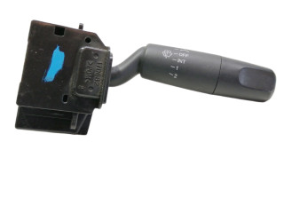 Ручка стеклоочистителей 17D682 Mazda 3 I