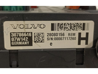 Pojistková skříňka Řídící jednotka BSM 28080156 Volvo XC70 2007