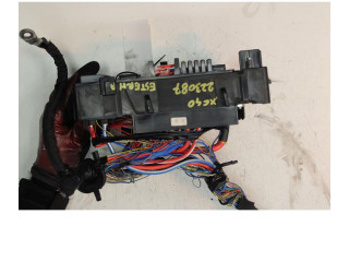 Блок предохранителей 8888752265 Volvo XC40