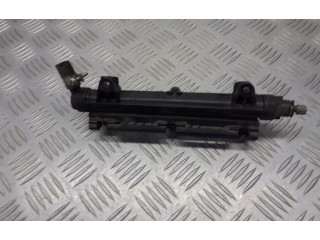 Топливная рампа 03E133320   Skoda Fabia Mk1 (6Y)  