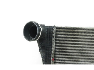Интеркулер  1K0145803A, 1K0145803A   Volkswagen Touran I 