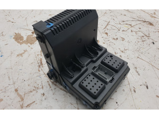 Блок предохранителей 31314468, 28231898   Volvo XC90    