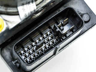 Jednotka ABS LC70437AZ Mazda MPV II LW 1999