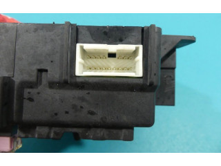 Блок предохранителей 8637A318, IMPRK1394736 Mitsubishi Lancer VIII