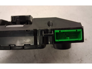 Блок управления крышки багажника 30795271   Volvo V70