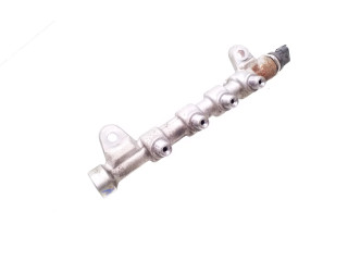 Топливная рампа 0445214254, 55234039 Alfa Romeo Giulietta 2.0