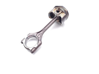 Поршень с шатуном Honda CR-Z