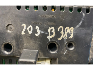 Přístrojová deska Mercedes-Benz C W203 2003 A2035405047, 2035405047