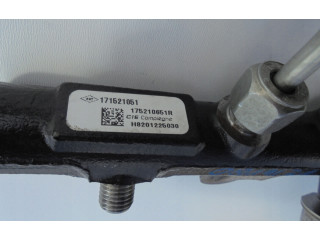 Vstřikovací lišta 175210651R Nissan Juke I F15