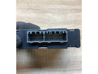 Блок управления 30824424 Volvo S40, V40