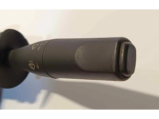 Pojistková skříňka Включатель стеклоочистителей 96049596ZL Peugeot Expert