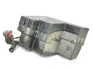 Блок предохранителей 7154-3276, 2R8T14A003EB Jaguar S-Type