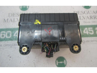 Pojistková skříňka Řídící jednotka BSM SsangYong Rexton 2005