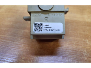 Ручка стеклоочистителей 30798467, J6R3A Volvo V70