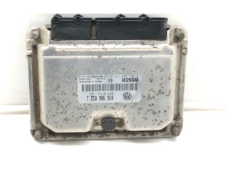 Блок управления двигателем Блок управления Skoda Octavia Mk1 (1U)