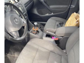 Панель приборов 5K0920871A Volkswagen Golf VI