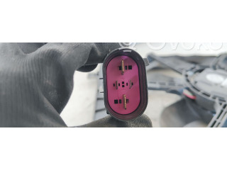 Вентилятор радиатора 5Q0121205BD Volkswagen Golf VIII