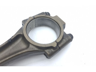  Поршень с шатуном    Volkswagen PASSAT B6  