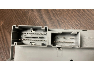 Блок предохранителей 1361296080 Buick Regal