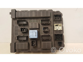 Блок предохранителей 9643577180, 23120039550 Peugeot 607