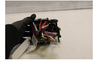 Блок предохранителей Dacia Spring