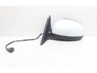 Зеркало электрическое Skoda Fabia Mk2 (5J) 2007 - 2014 года