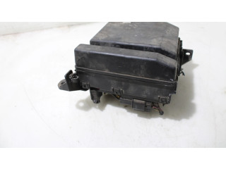 Блок предохранителей Mitsubishi Outlander