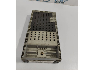 Блок предохранителей 9494594, 9494997   Volvo S80    