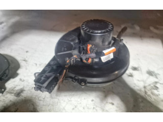 Вентилятор печки       Volkswagen Polo IV 9N3