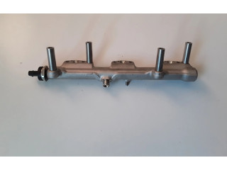 Топливная рампа 14018510 Mini Cooper Countryman F60 для двигателя B38A15A