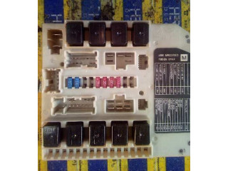 Блок предохранителей    Nissan X-Trail T31    