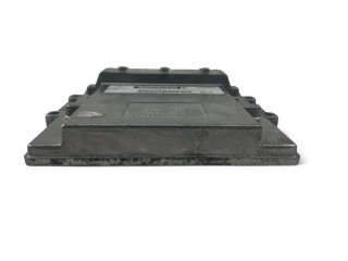 Блок управления двигателем Блок управления 30729351   Volvo V70