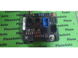 Pojistková skříňka 9813136780 Peugeot 3008 2010