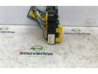 Блок предохранителей  9804848480, 9804848480   Peugeot 2008 I    