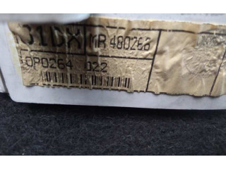 Панель приборов MR480266 Mitsubishi Carisma