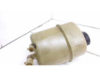 Бачек жидкости усилителя руля