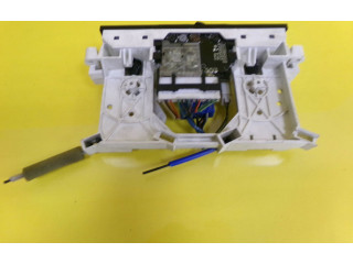 Блок управления климат-контролем MR398658 Mitsubishi Space Wagon