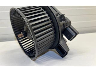 Вентилятор печки 4M2820021 Audi A4 Allroad B9