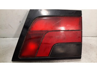 Задний фонарь правый 45102 Peugeot 806