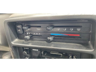 Блок управления климат-контролем Nissan Prairie