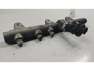Vstřikovací lišta 0445214016 Fiat Stilo pro naftový motor 1.9