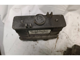Блок управления коробкой передач 01m927733eq   Volkswagen Golf IV