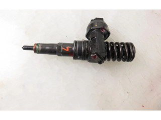 Форсунка 0414720215, 038130073AG    Audi A3 S3 8P  BKC 