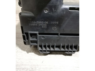 Pojistková skříňka 7154708230, 284B97Y000 Nissan Murano Z50 2002