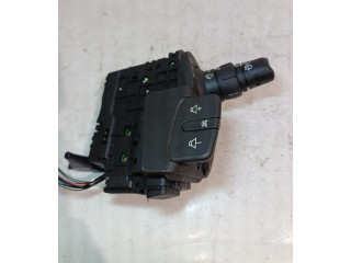 Включатель скорости стеклоочистителей    Renault Clio III